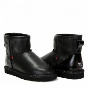 Ugg Men Classic Mini Star Wars
