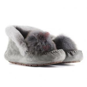 Alena Pom Grey