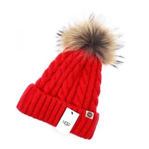Шапка Ugg Red