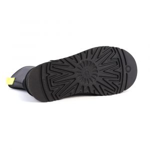 Dipper Black